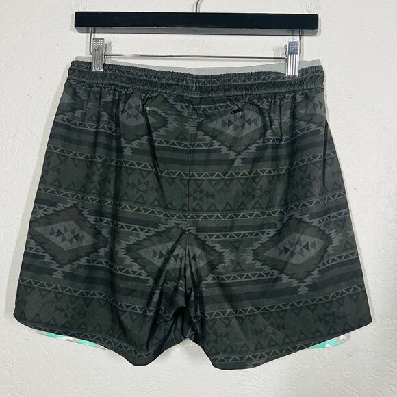 NEW! Chubbies Athlounger 5.5" Inseam Shorts Quests Print Lined Casual - M - Picture 2 of 4